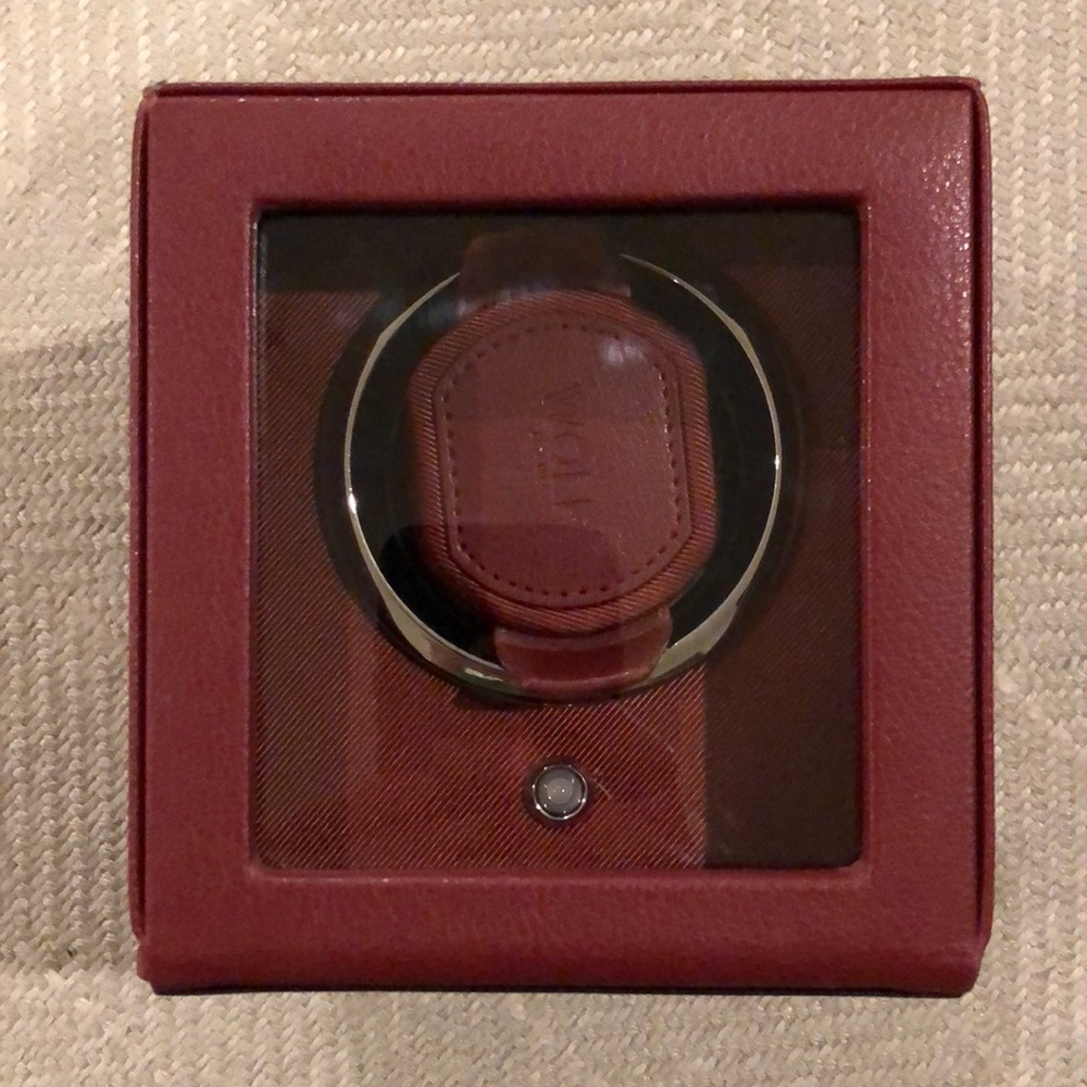 Wolf watch winder